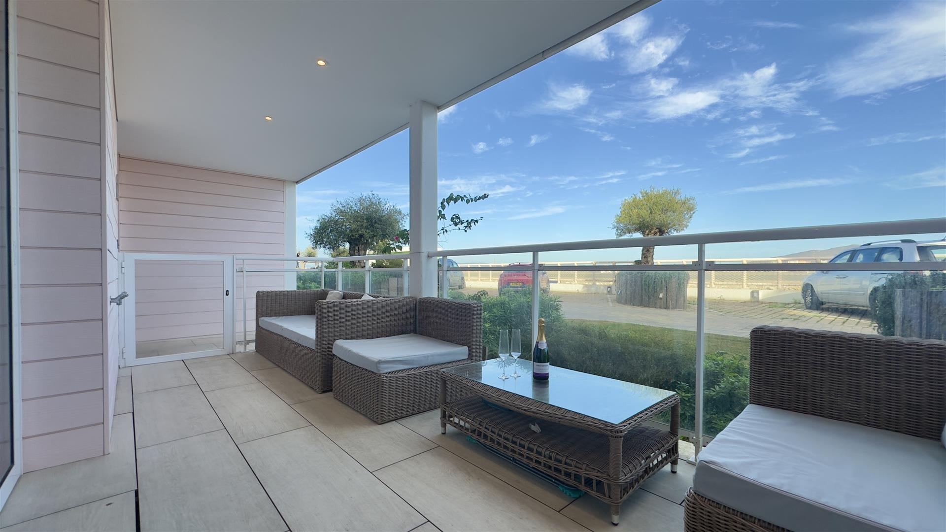 Image of Apartment for Sale in Marina Club-Gibraltar, Image 1